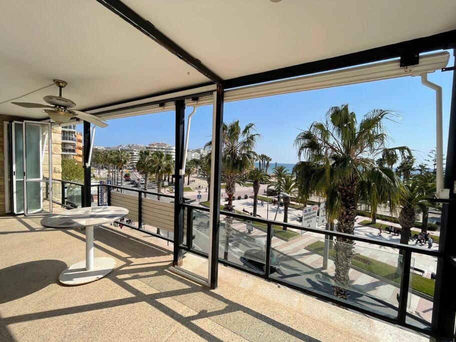 Apartamento En Primera Linea De Mar De Salou Eksteriør bilde